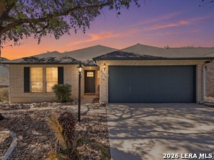 2418 Garden Meadow